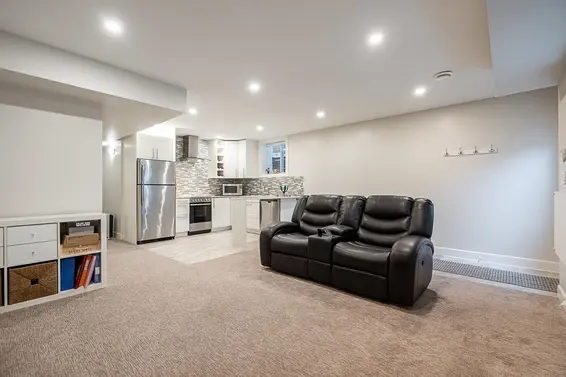 359 East 13th Street, North Vancouver For Sale - image 30