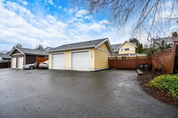 359 East 13th Street, North Vancouver For Sale - image 37