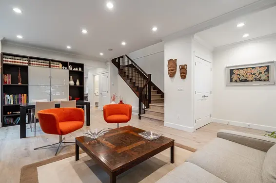 359 East 13th Street, North Vancouver For Sale - image 6