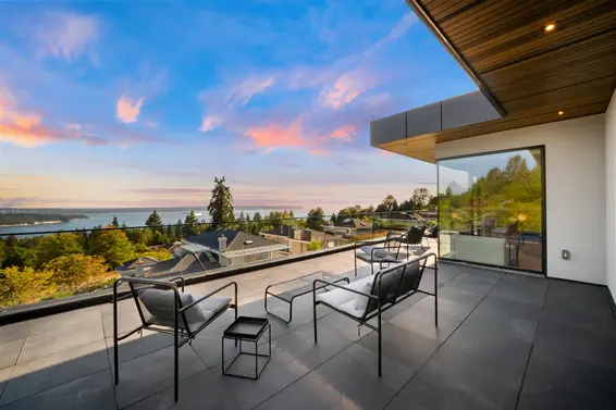 1510 Camelot Road, West Vancouver For Sale - image 32