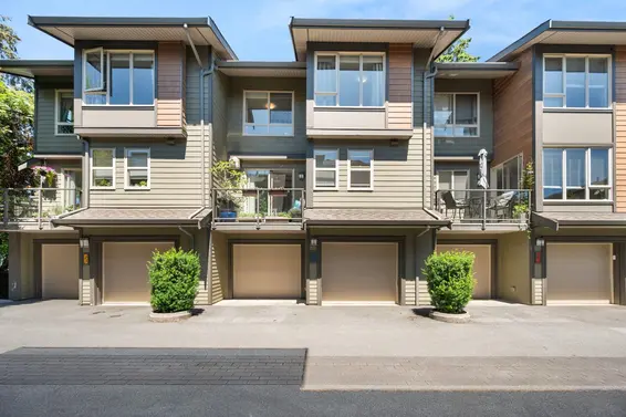 24 757 Orwell Street, North Vancouver