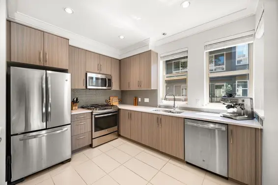 24 757 Orwell Street, North Vancouver For Sale - image 18