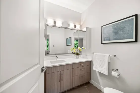 24 757 Orwell Street, North Vancouver For Sale - image 27