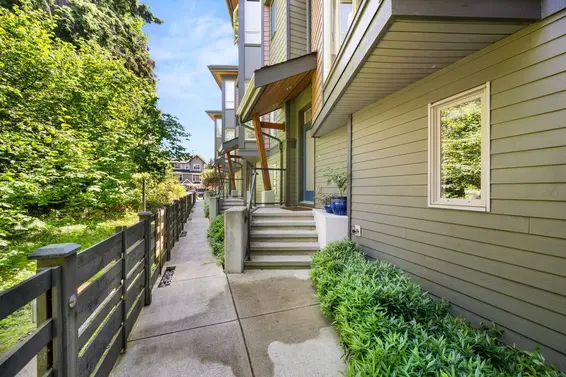 24 757 Orwell Street, North Vancouver For Sale - image 36