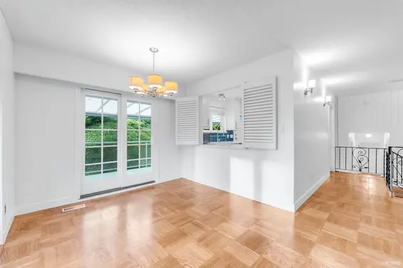 50 Glenmore Drive, West Vancouver For Sale - image 11