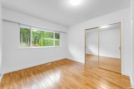 50 Glenmore Drive, West Vancouver For Sale - image 21