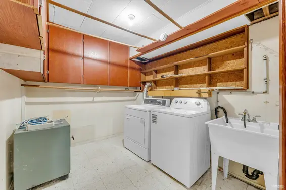 50 Glenmore Drive, West Vancouver For Sale - image 28