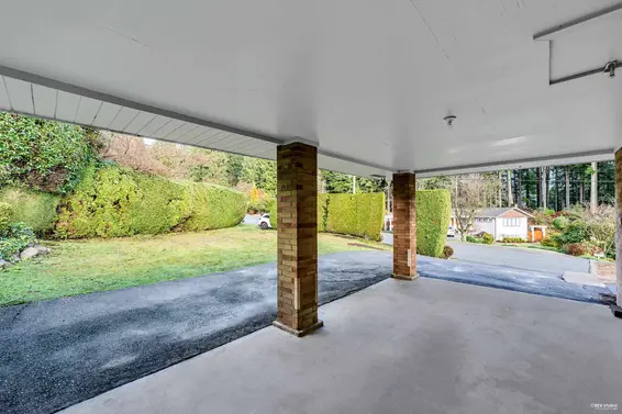 50 Glenmore Drive, West Vancouver For Sale - image 31