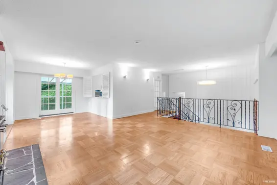 50 Glenmore Drive, West Vancouver For Sale - image 8