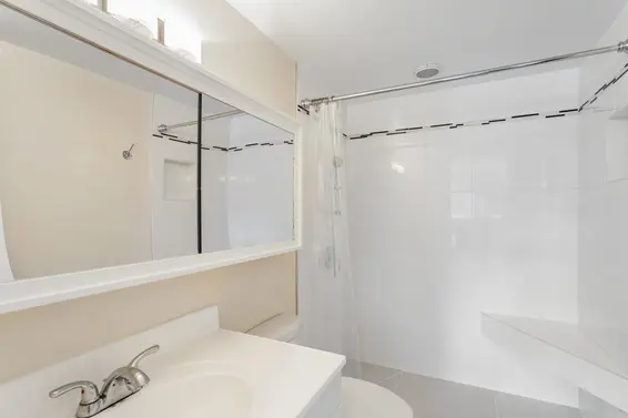 303 134 West 20th Street, North Vancouver For Sale - image 15