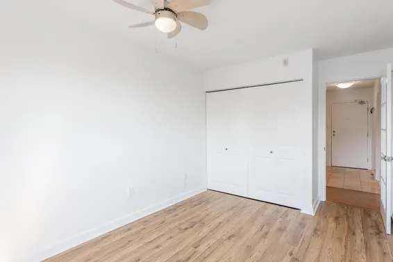 303 134 West 20th Street, North Vancouver For Sale - image 17