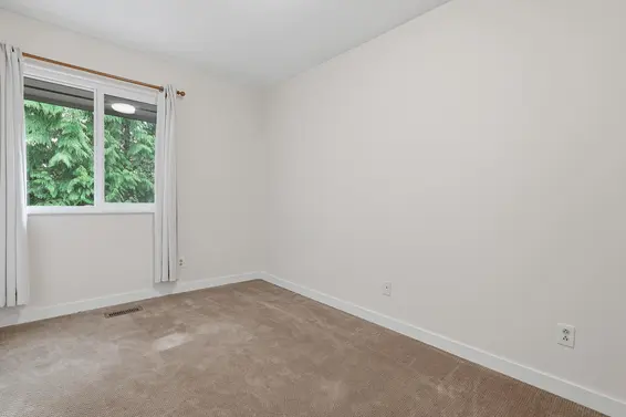 2329 Mountain Highway, North Vancouver For Sale - image 21