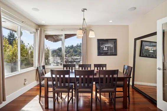 5755 Telegraph Trail, West Vancouver For Sale - image 10
