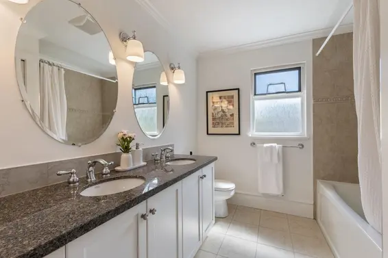 744 East 15th Street, North Vancouver For Sale - image 24