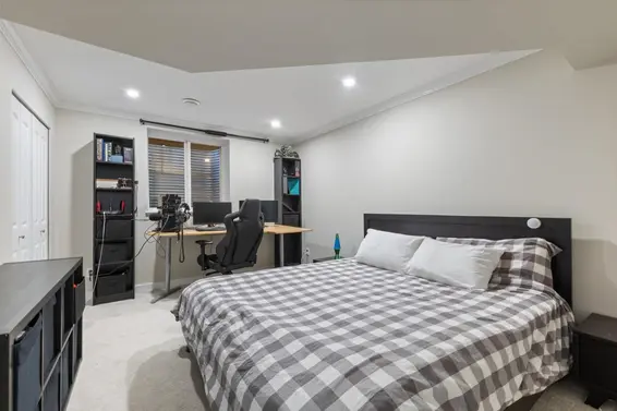 744 East 15th Street, North Vancouver For Sale - image 29