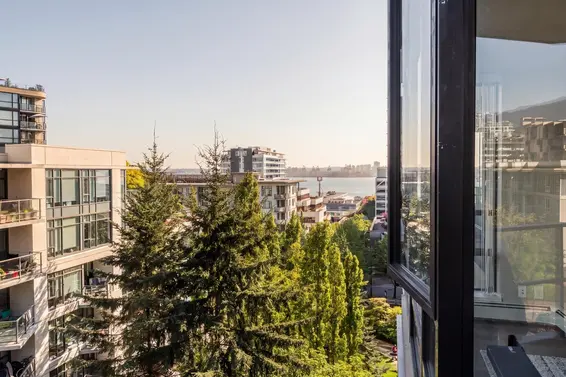 807 151 West 2nd Street, North Vancouver For Sale - image 17