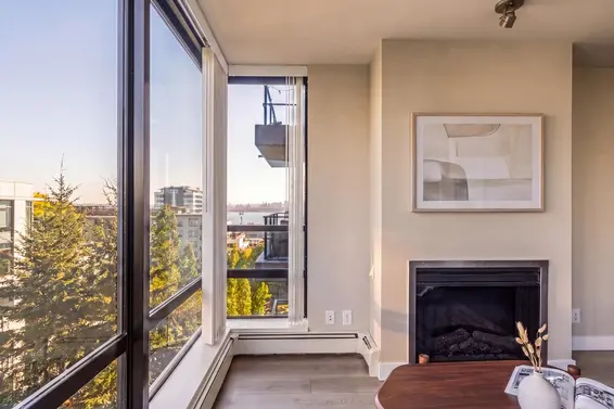 807 151 West 2nd Street, North Vancouver For Sale - image 3
