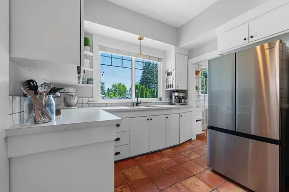 1750 Mcguire Avenue, North Vancouver For Sale - image 9