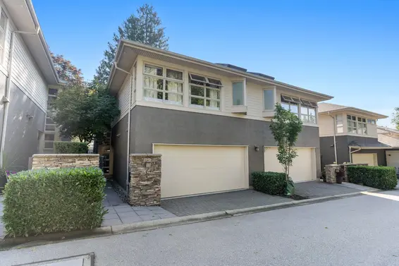 14 3750 Edgemont Boulevard, North Vancouver
