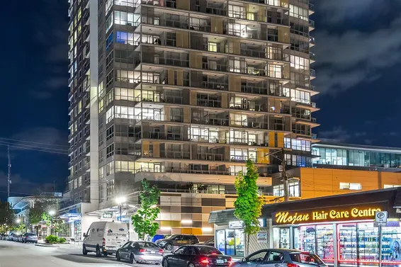 2301 125 East 14th Street, North Vancouver For Sale - image 2