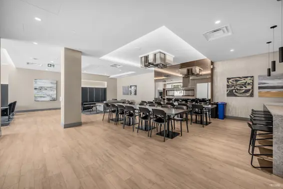 2301 125 East 14th Street, North Vancouver For Sale - image 32