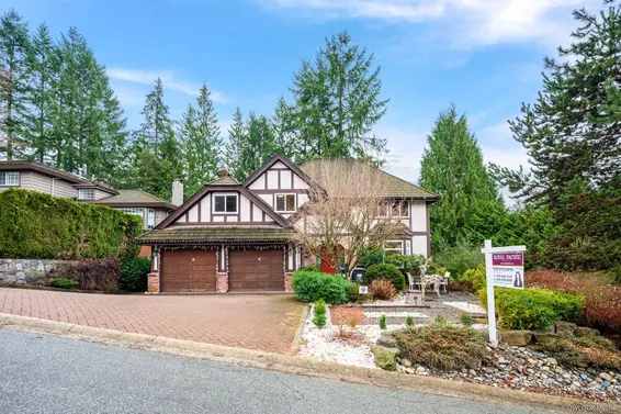 2921 Dresden Way, North Vancouver