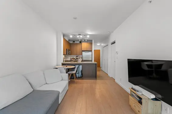 205 135 West 2nd Street, North Vancouver For Sale - image 8