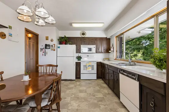 615 Ballantree Road, West Vancouver For Sale - image 15