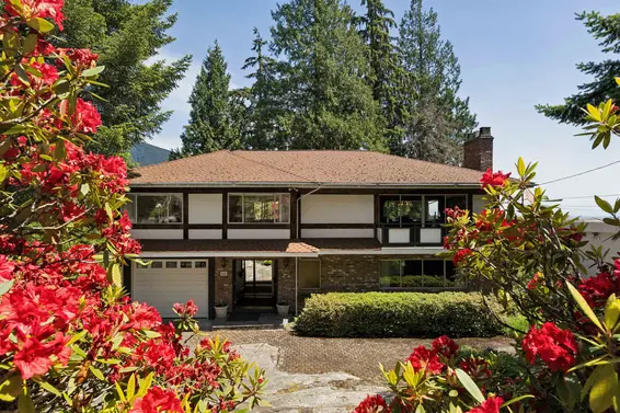 615 Ballantree Road, West Vancouver For Sale - image 2