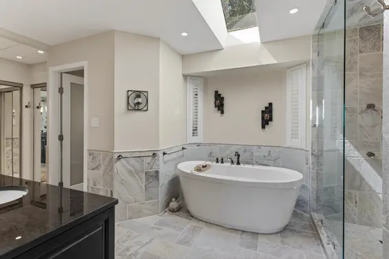 2465 Berton Place, North Vancouver For Sale - image 22