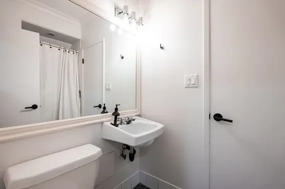137 3300 Capilano Road, North Vancouver For Sale - image 33