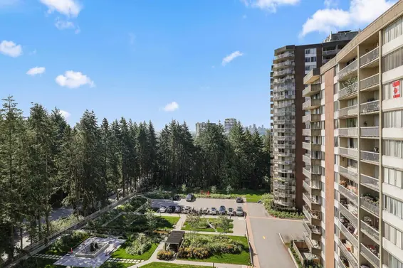 911 2016 Fullerton Avenue, North Vancouver