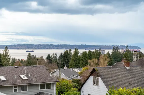 1410 Mathers Avenue, West Vancouver For Sale - image 2