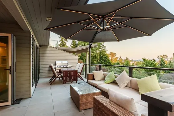 1039 West Keith Road, North Vancouver For Sale - image 12