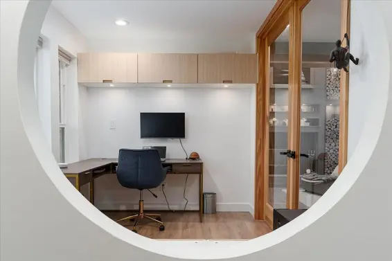 1039 West Keith Road, North Vancouver For Sale - image 19