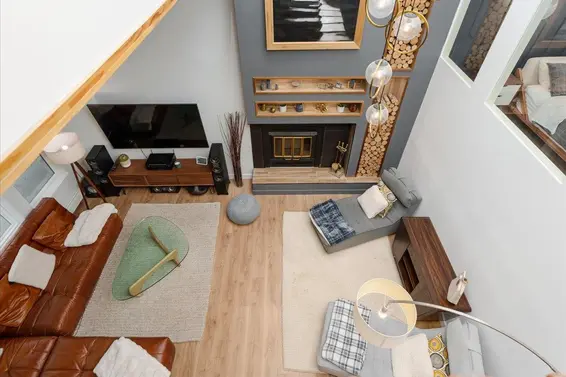 1039 West Keith Road, North Vancouver For Sale - image 3