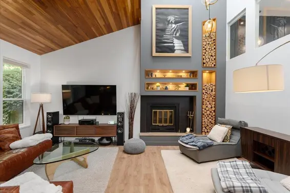 1039 West Keith Road, North Vancouver For Sale - image 4