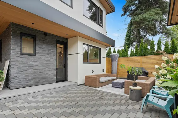 1295 Duchess Avenue, West Vancouver For Sale - image 29