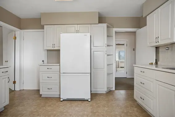 657 East Keith Road, North Vancouver For Sale - image 12