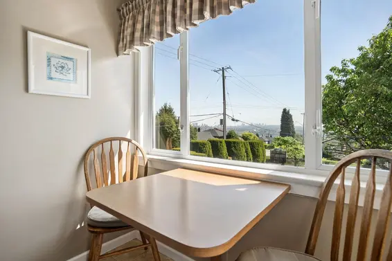 657 East Keith Road, North Vancouver For Sale - image 14
