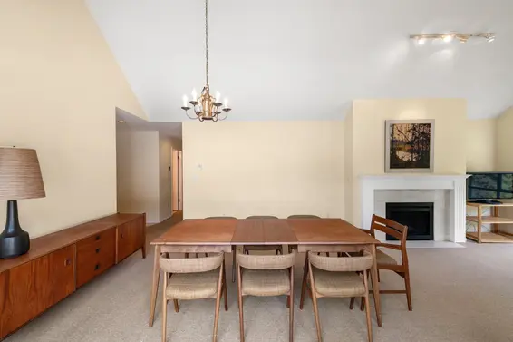 303 3373 Capilano Crescent, North Vancouver For Sale - image 18