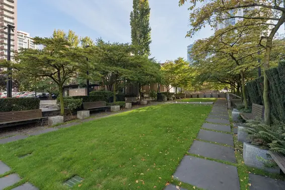 1101 158 West 13th Street, North Vancouver For Sale - image 35