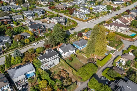 1224 Fulton Avenue, West Vancouver For Sale - image 32