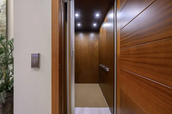 618 Hawstead Place, West Vancouver For Sale - image 36