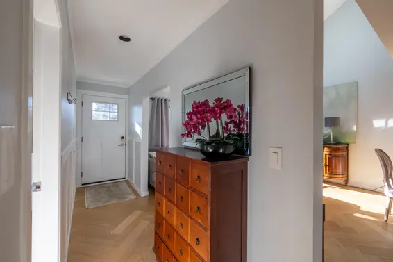 1546 Hope Road, North Vancouver For Sale - image 19