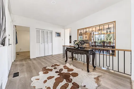 3980 Bayridge Avenue, West Vancouver For Sale - image 13