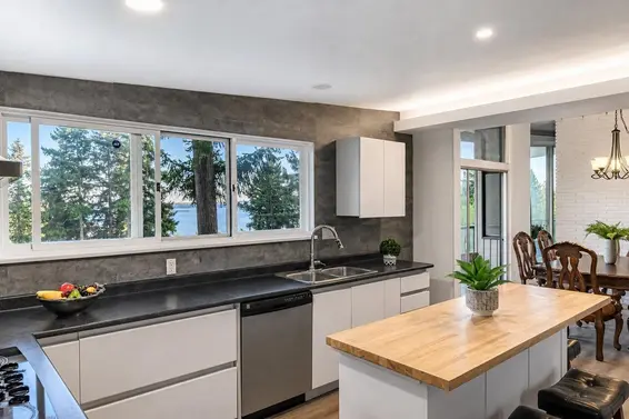 3980 Bayridge Avenue, West Vancouver For Sale - image 21