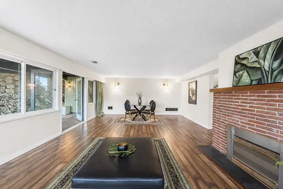3980 Bayridge Avenue, West Vancouver For Sale - image 29