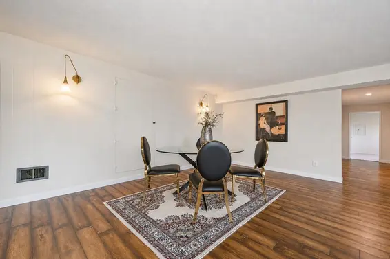 3980 Bayridge Avenue, West Vancouver For Sale - image 31