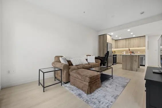 303 3596 Malsum Drive, North Vancouver For Sale - image 5